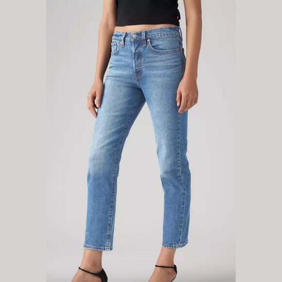 Levi's® Premium Wedgie Straight Ankle Women's Jeans - Picture 1 of 10